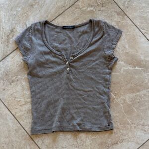 Brandy Melville Brown Striped Short Sleeve Top one size fits all never worn
